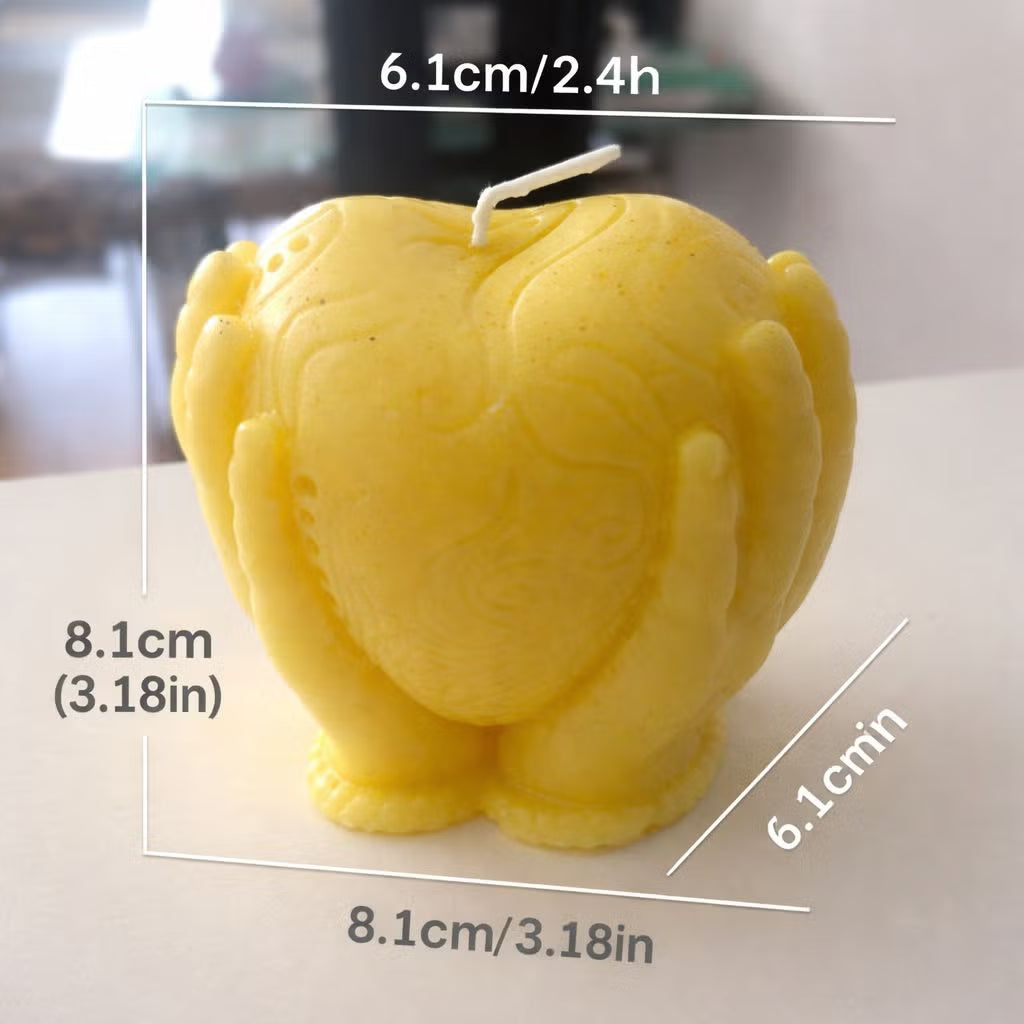 Vela Decorativa Manos con Corazón y Mariposa